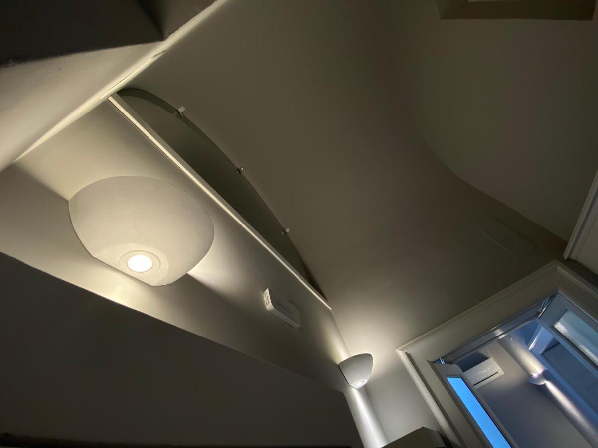 Suite 261 - Intero Appartamento Nel Centro Di باري المظهر الخارجي الصورة