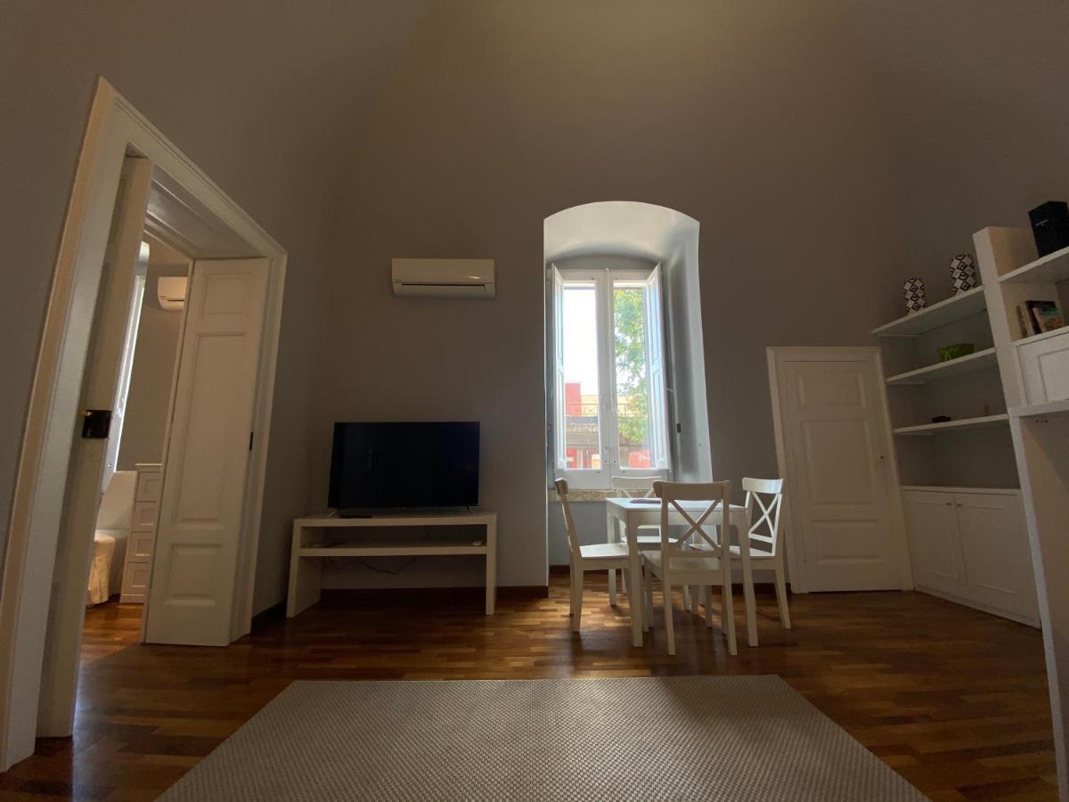 Suite 261 - Intero Appartamento Nel Centro Di باري المظهر الخارجي الصورة